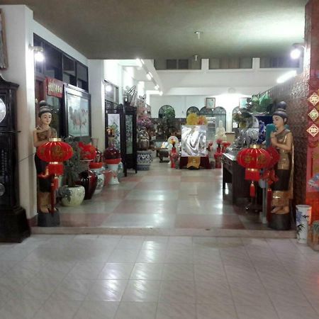 Thairungruang Hotel Surat Thani Eksteriør bilde