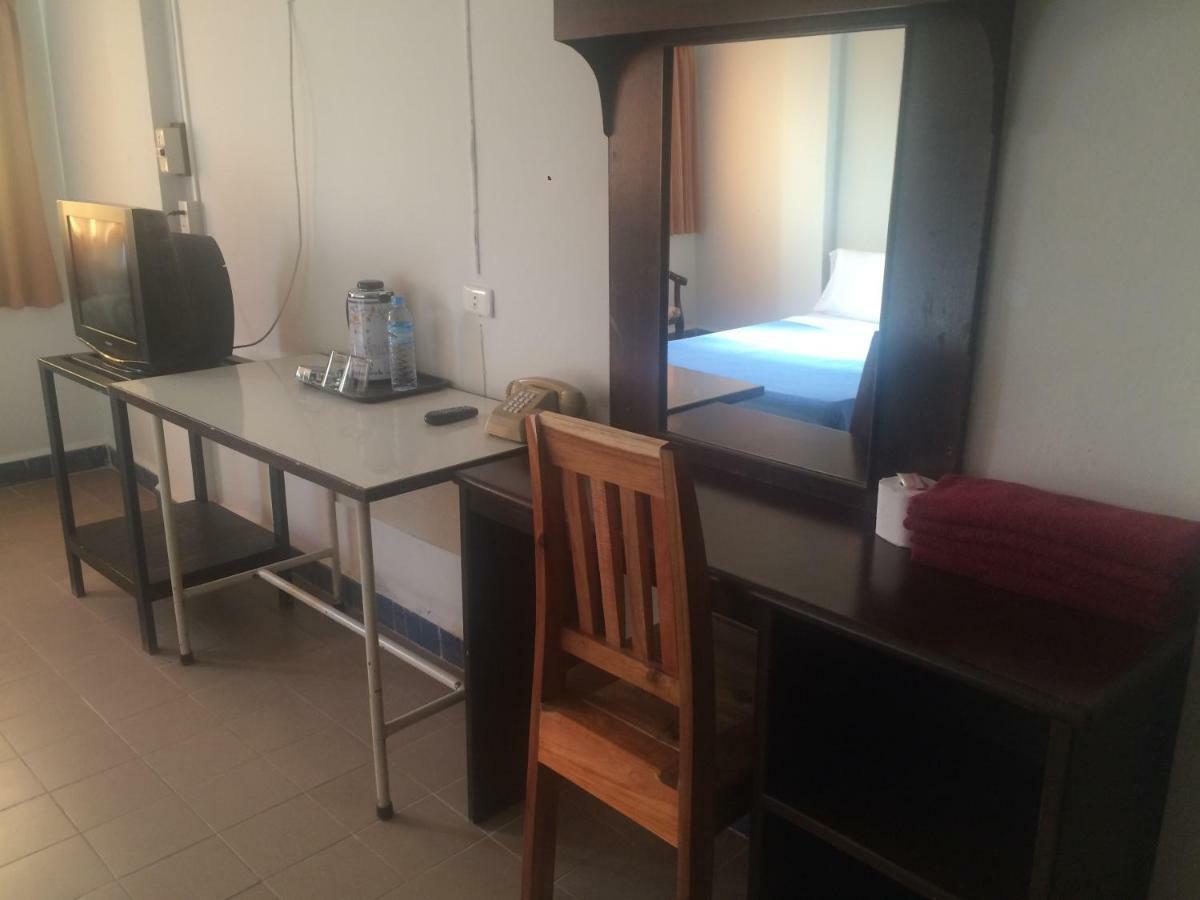 Thairungruang Hotel Surat Thani Eksteriør bilde