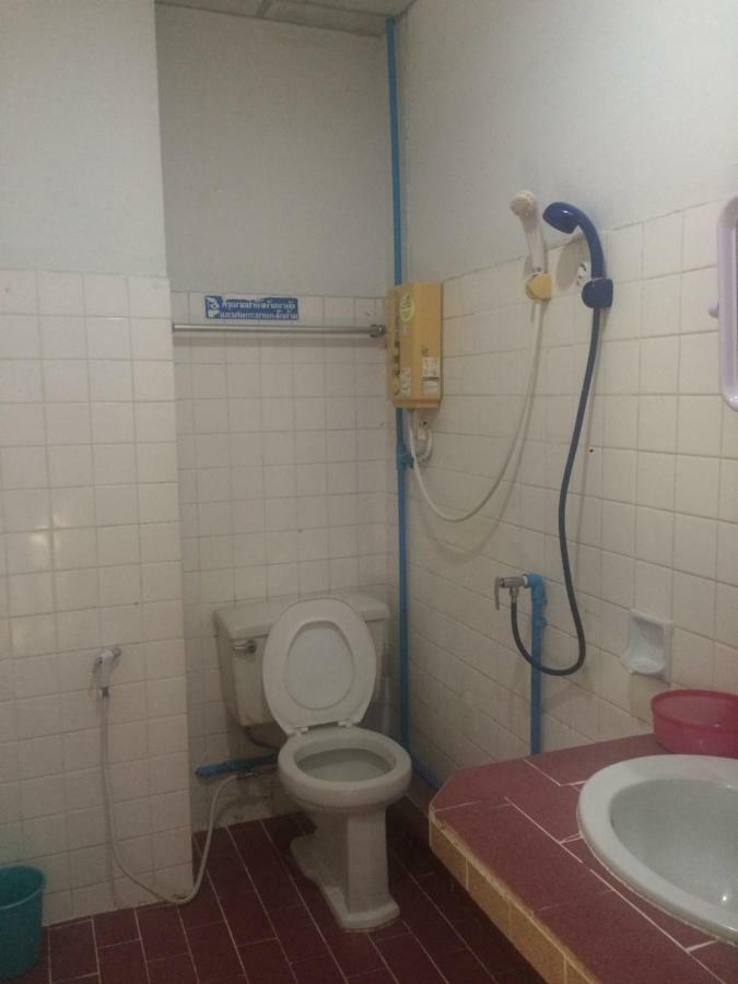 Thairungruang Hotel Surat Thani Eksteriør bilde