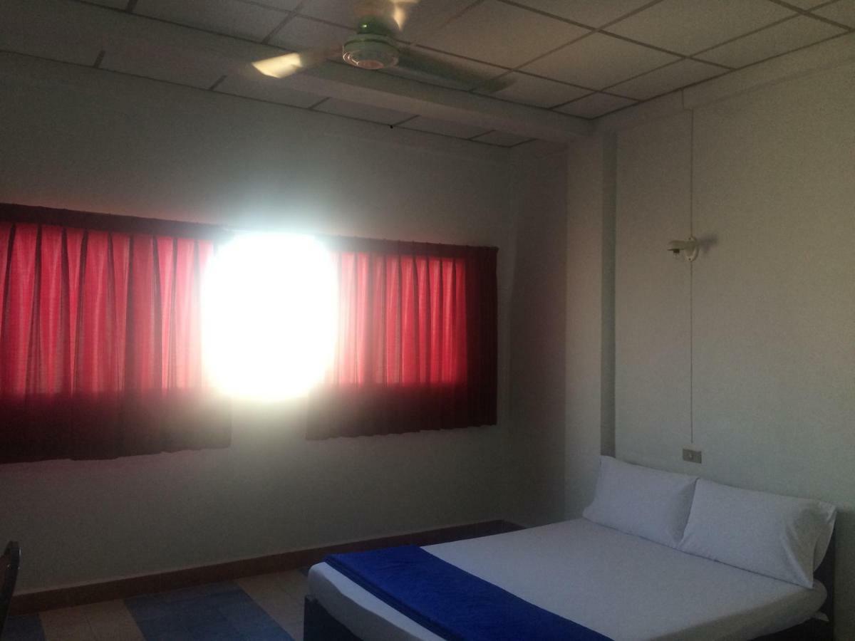 Thairungruang Hotel Surat Thani Eksteriør bilde
